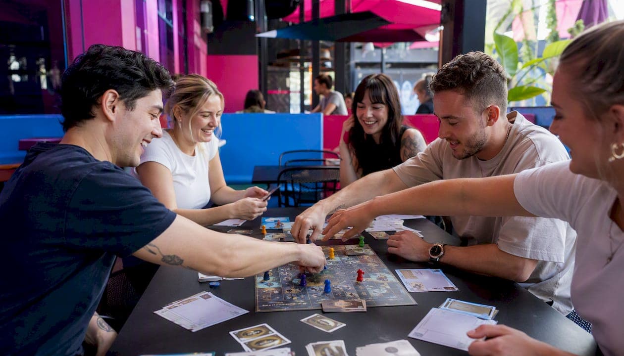 Best social deduction games for groups: quick picks